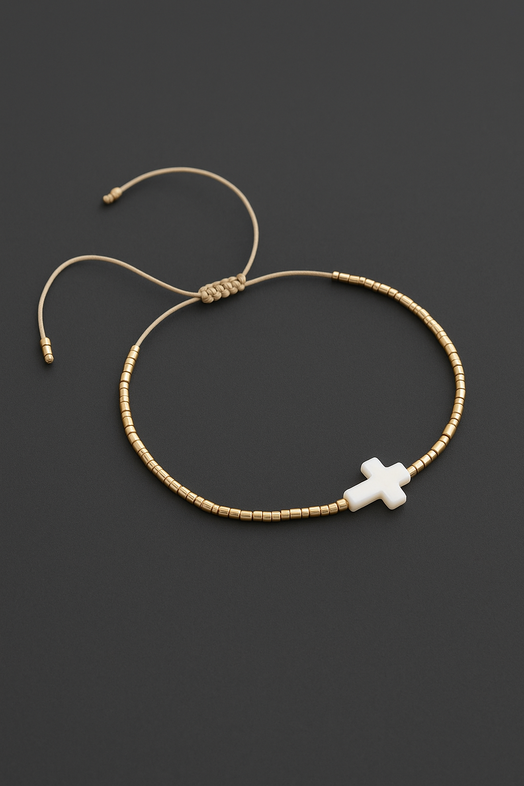 Bracelet: beaded bracelets in different colours